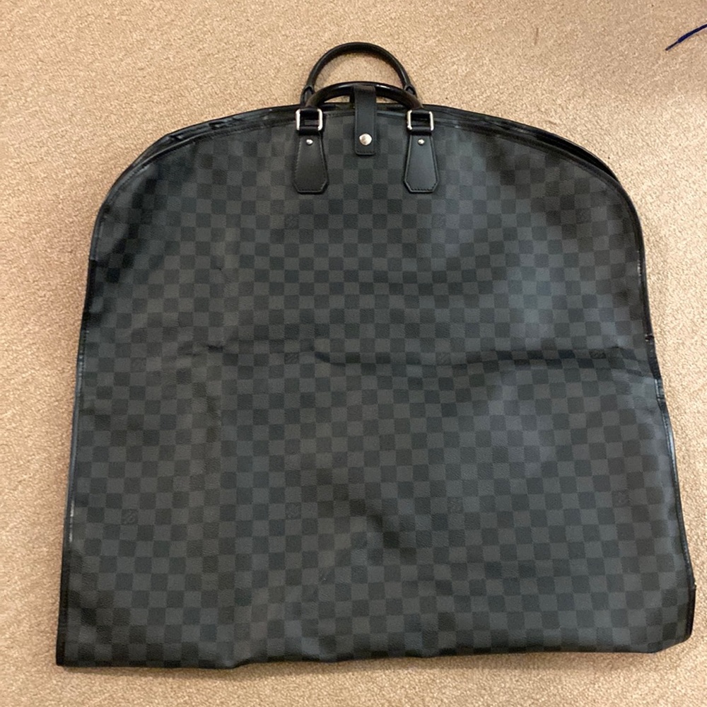 Garment bag